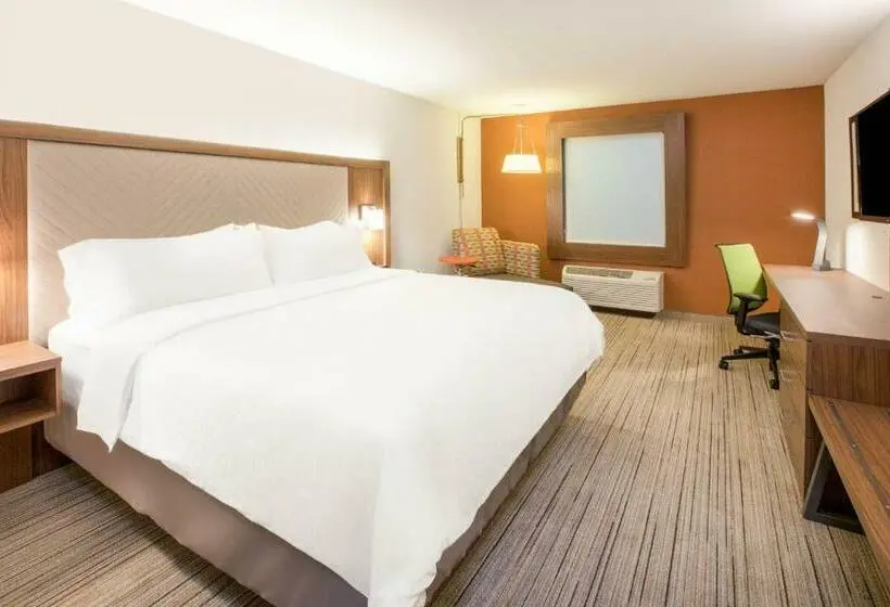 キングサイズベッドのスタンダードルーム, Holiday Inn Express & Suites Blythe By Ihg