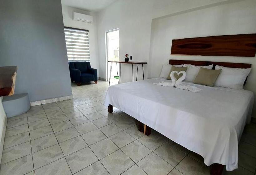 Семейный Номер, Olas Altas Bucerias