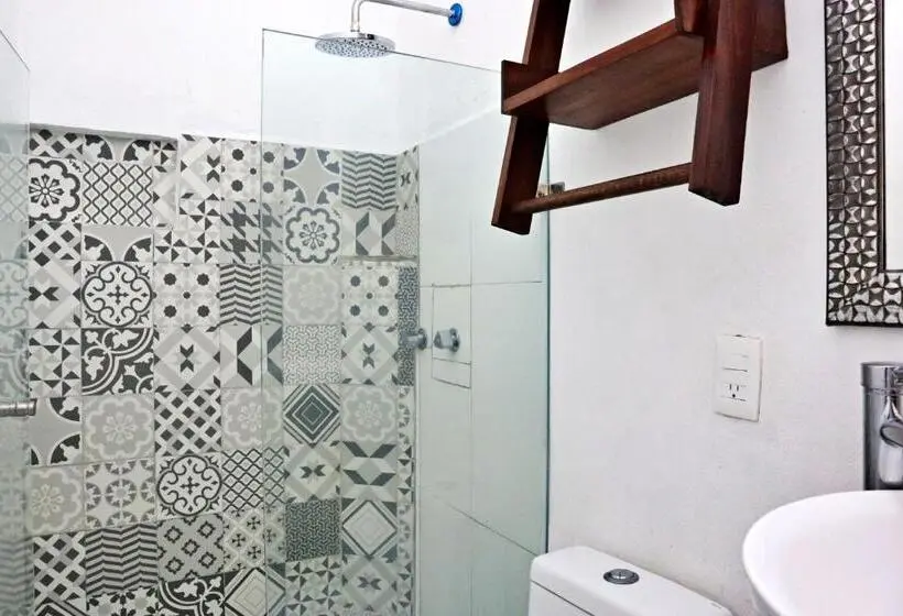 エコノミールーム, Olas Altas Bucerias