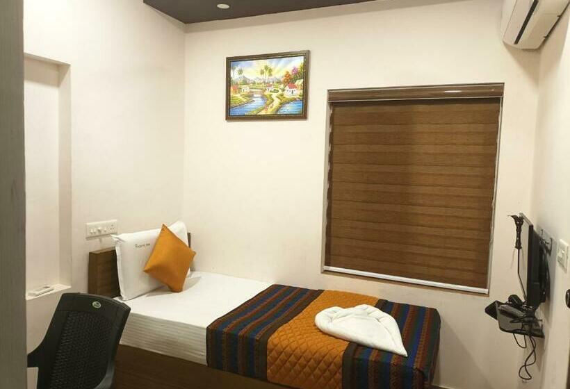 Deluxe Enkelrum, Majestic Inn