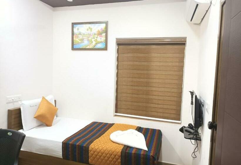 Deluxe Enkelrum, Majestic Inn