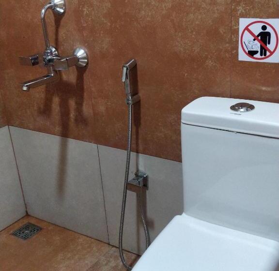 Deluxe Familjerum, Majestic Inn