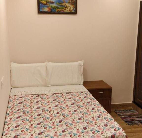 Standard Enkelrum, Majestic Inn