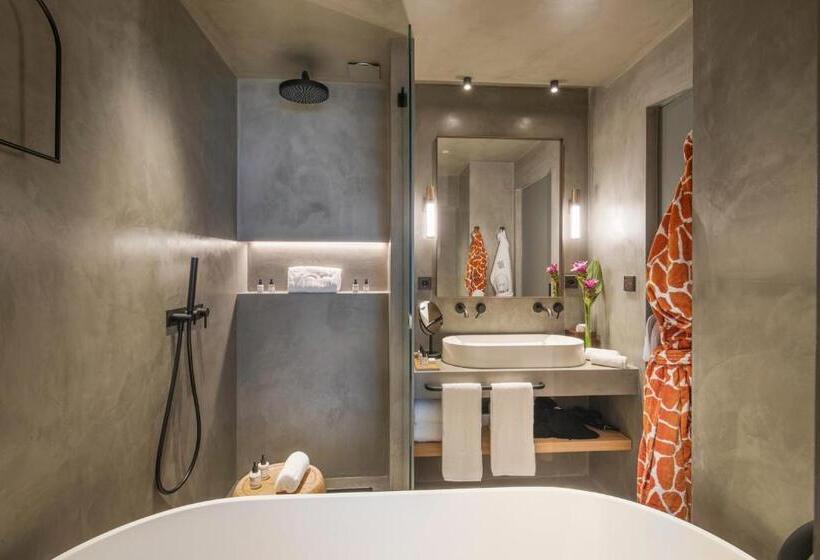 اتاق پرمیوم, Only You Hotel Málaga