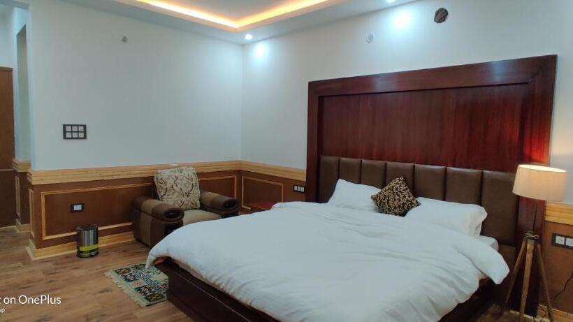 マウンテンビュースタンダードルーム, Ladakh Country Inn