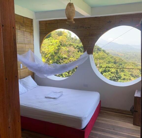 اتاق لوکس با بالکن و چشمانداز دریا, Puerto Alto