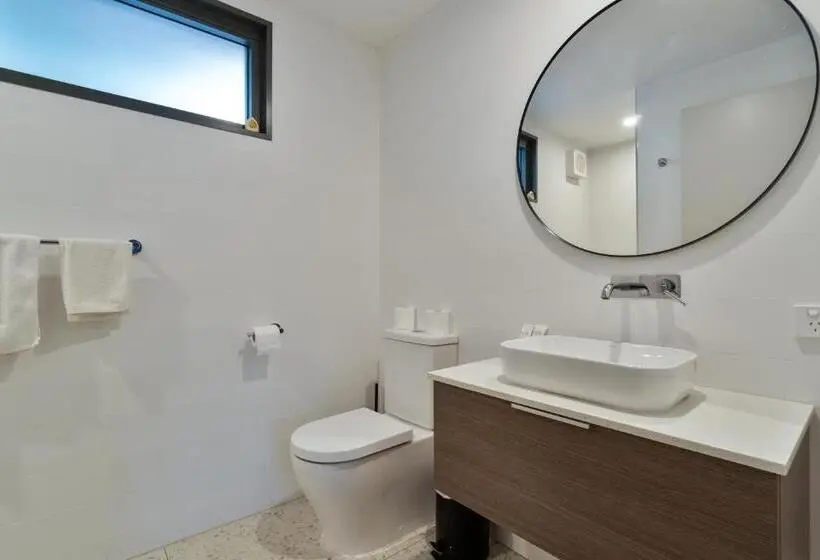 キングサイドベッドのスタンダードワンルーム, Victoria Hotel Toodyay
