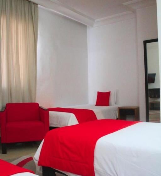 اتاق استاندارد سه نفره, Hôtel Le Pacha