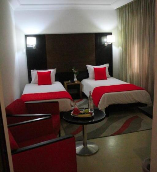 اتاق استاندارد سه نفره, Hôtel Le Pacha