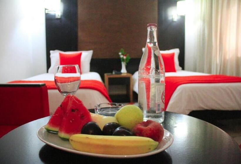 اتاق استاندارد یک نفره, Hôtel Le Pacha