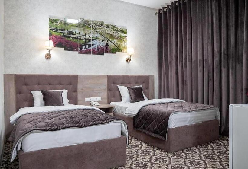 اتاق استاندارد, Level