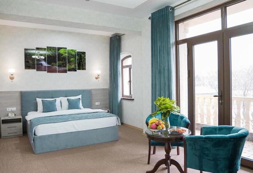 اتاق لوکس, Level