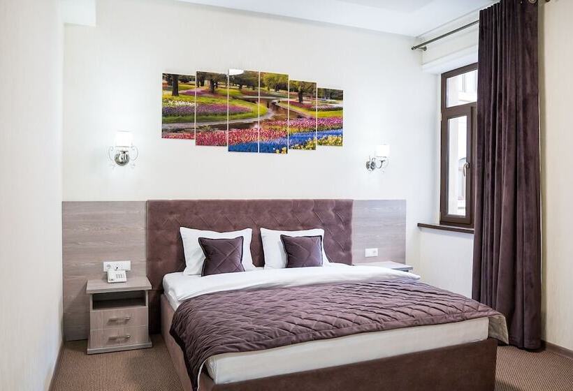 اتاق استاندارد, Level