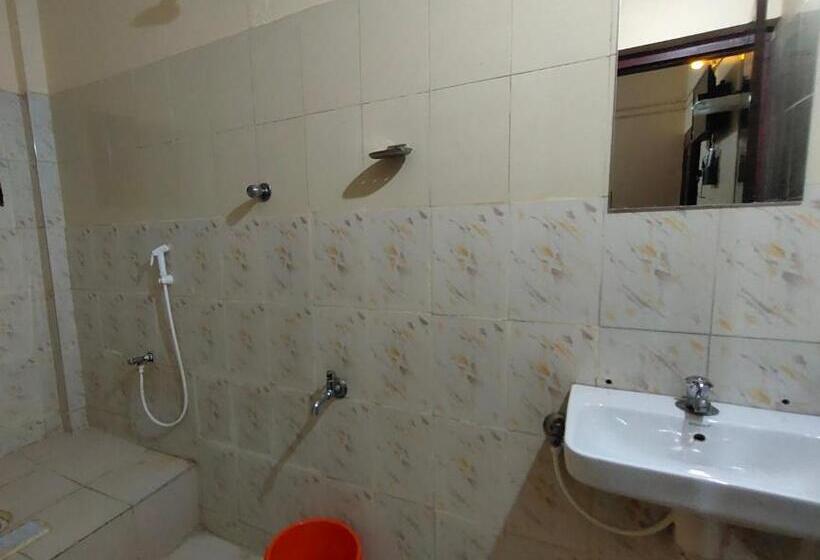 标准间, Malabar Residency