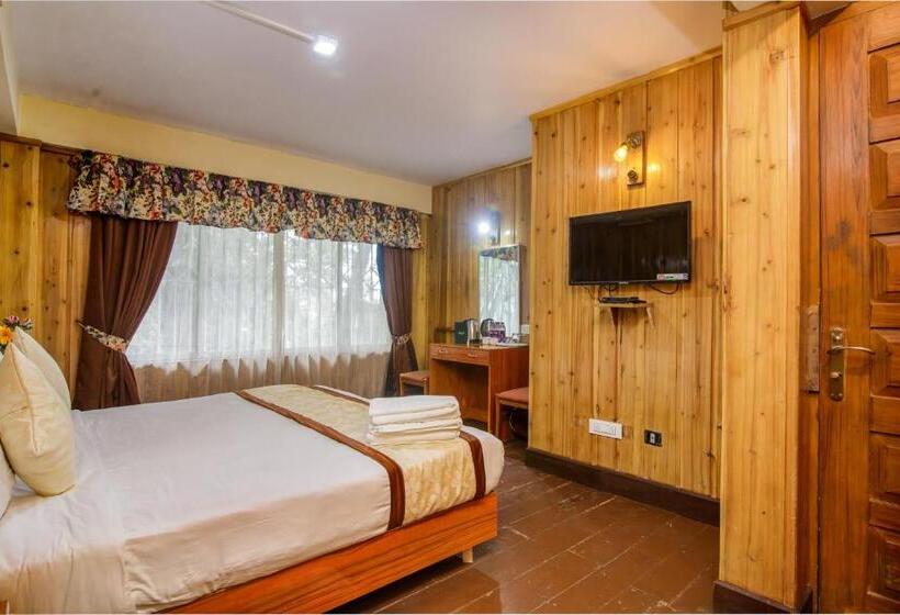 اتاق لوکس, Muscatel Himalayan Resort   400 Mts From Mall Road