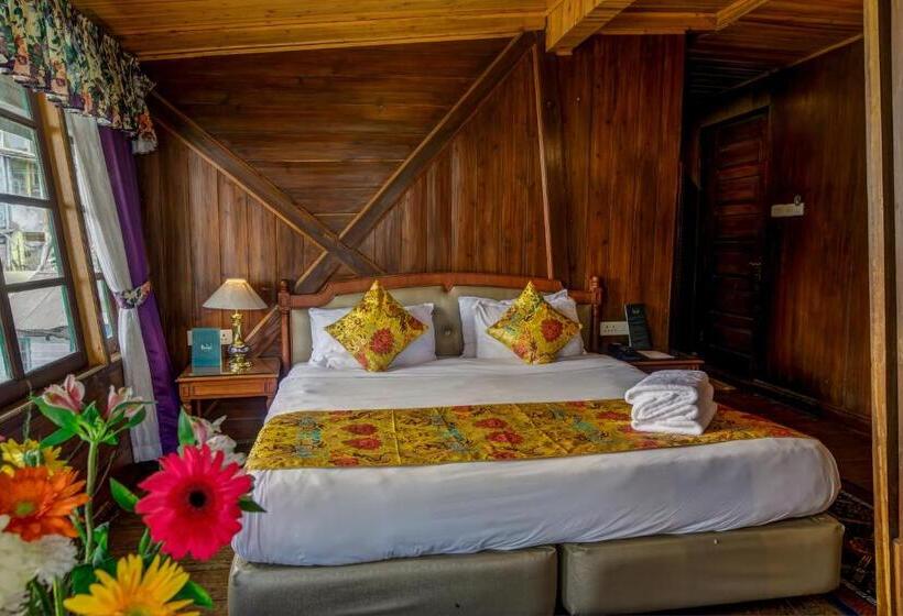 سوییت, Muscatel Himalayan Resort   400 Mts From Mall Road