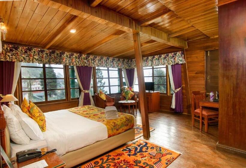 סוויטה, Muscatel Himalayan Resort   400 Mts From Mall Road