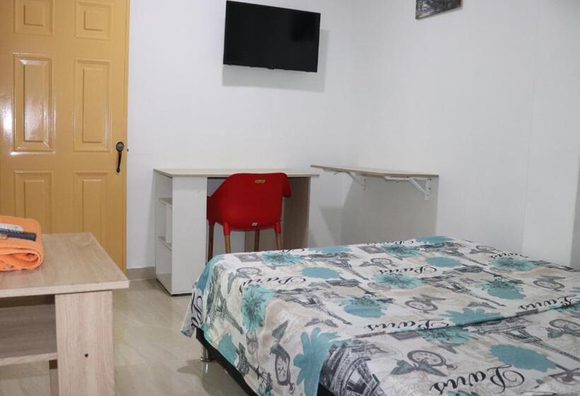 Standart Oda, Rio Colors   Hospedaje