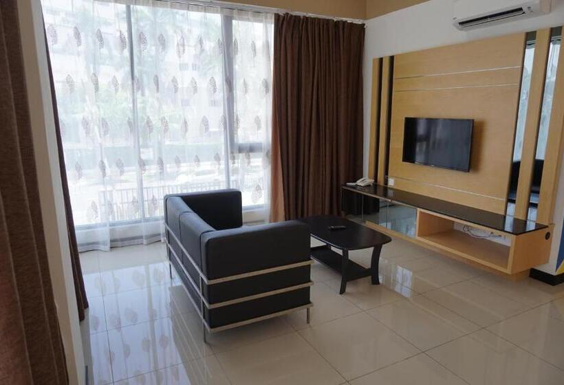 اتاق لوکس خانوادگی, Scott Service Suites