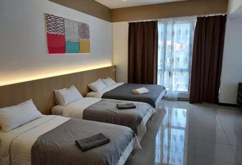 اتاق لوکس خانوادگی, Scott Service Suites