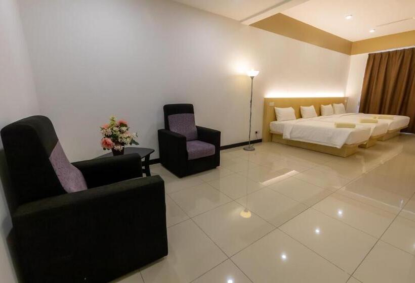 اتاق خانوادگی, Scott Service Suites
