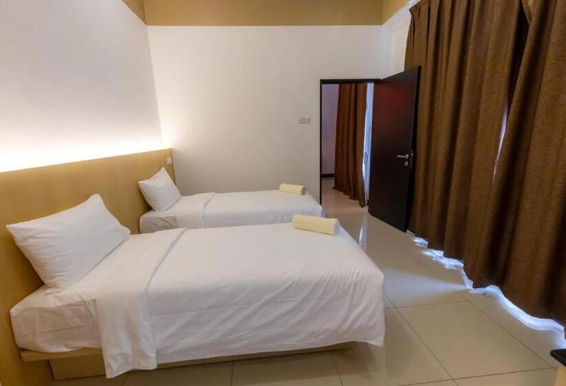 家庭间, Scott Service Suites