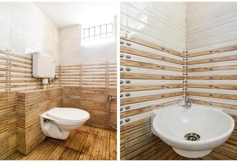 חדר קלאסי לשלושה, Spot On Mishra Guest House