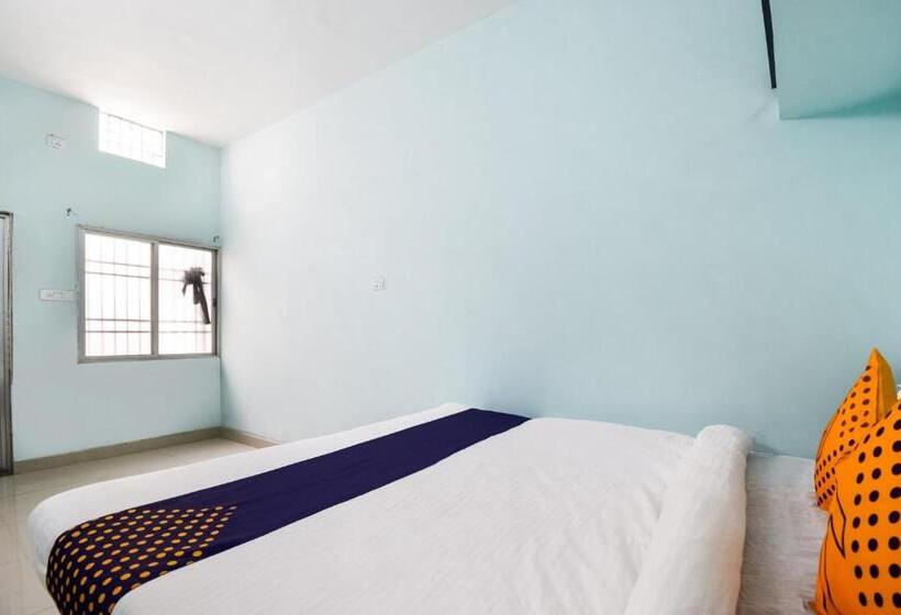 חדר קלאסי לשלושה, Spot On Mishra Guest House