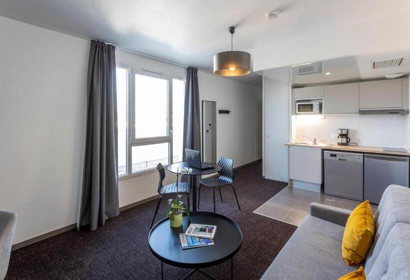 Апартаменты 1 Спальня, Nemea Appart Hotel Europe Velizy Villacoublay