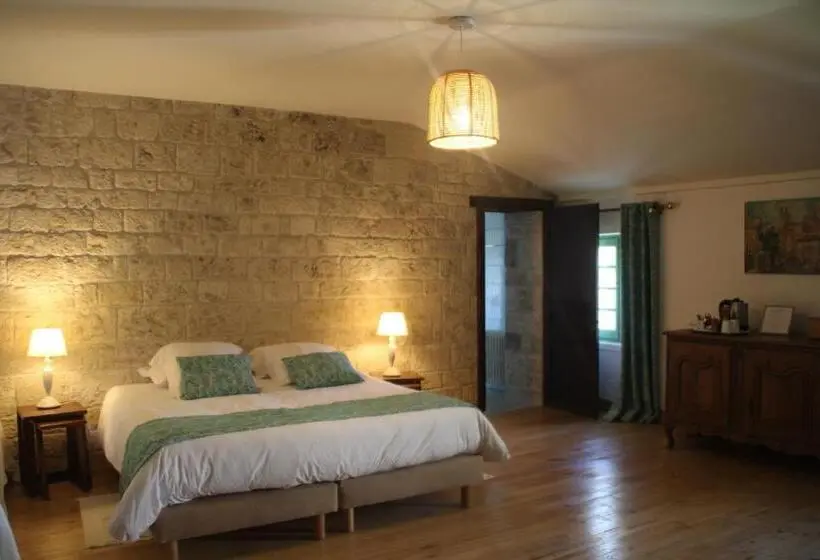 キングサイズベッドのスタンダードルーム, Manoir Le Moulinal47   Vue Panoramique