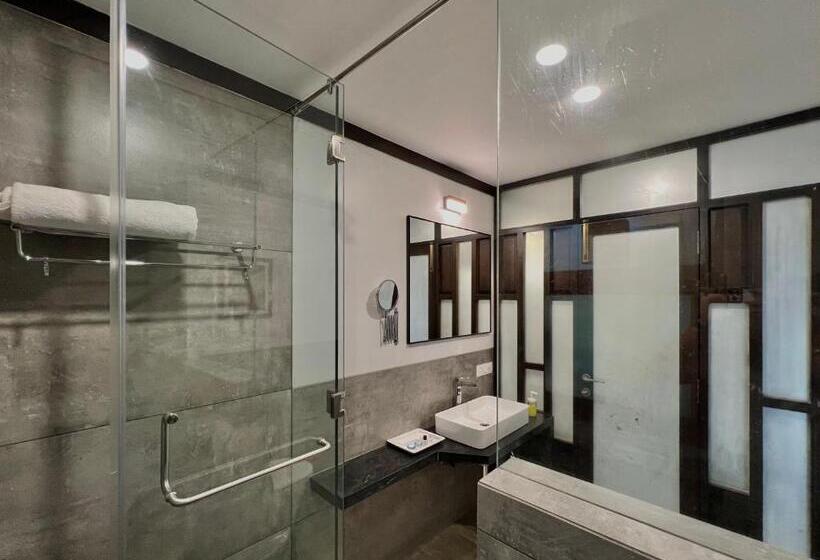 غرفة قياسية مزوَّدة بشُرفة, Tranquil Resort & Spa