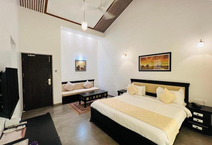 غرفة قياسية مزوَّدة بشُرفة, Tranquil Resort & Spa