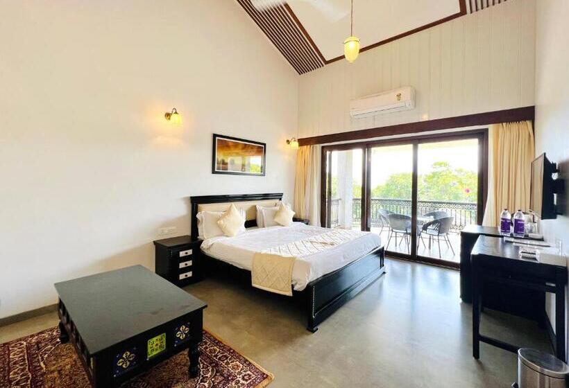 غرفة قياسية مزوَّدة بشُرفة, Tranquil Resort & Spa