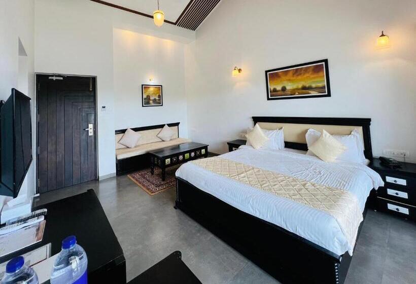 غرفة قياسية مزوَّدة بشُرفة, Tranquil Resort & Spa