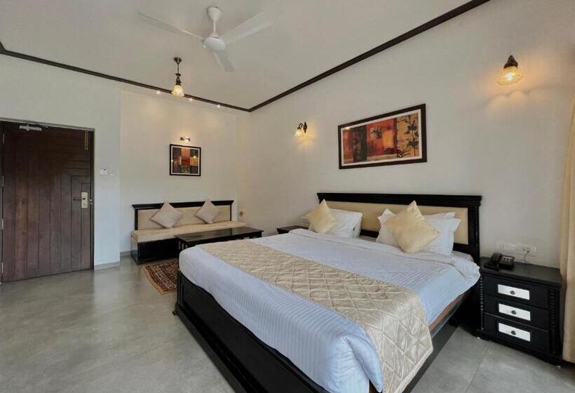 غرفة قياسية مزوَّدة بشُرفة, Tranquil Resort & Spa