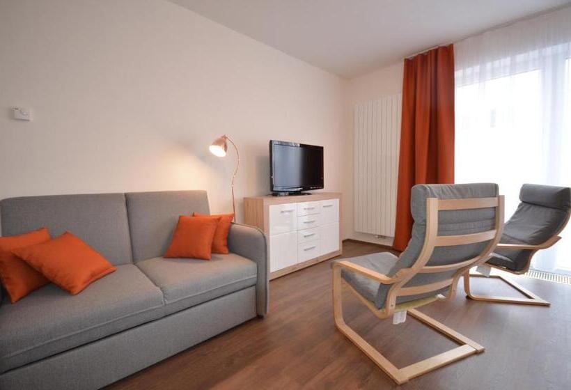 バルコニー付き１ベッドルームアパートメント, Apartmány Viva Třeboň