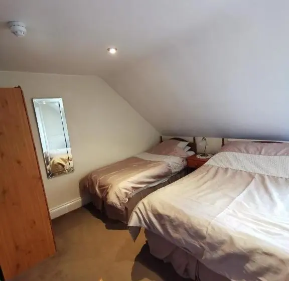 Triple Room Sea View, Ashburnam Guest House