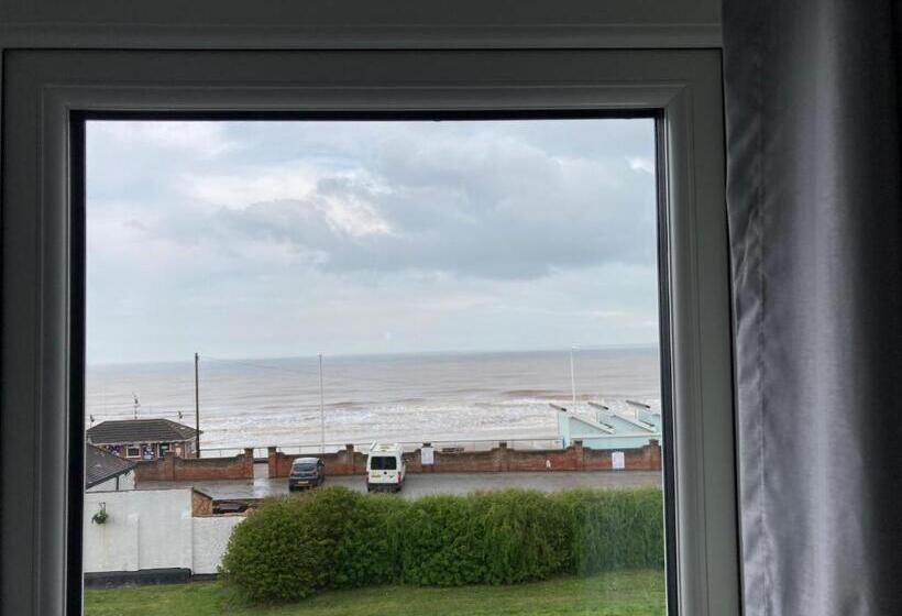 Triple Room Sea View, Ashburnam Guest House
