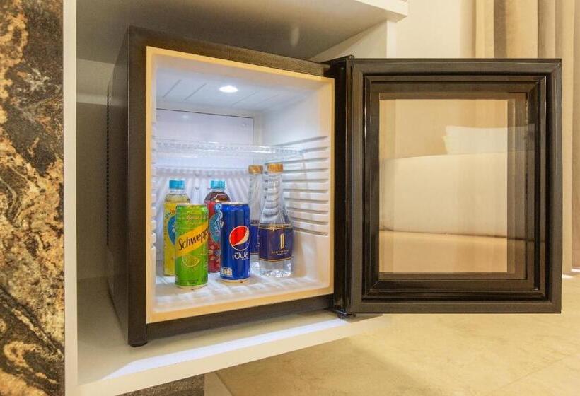 סוויטה, Jupiter Trevi Resort And Spa