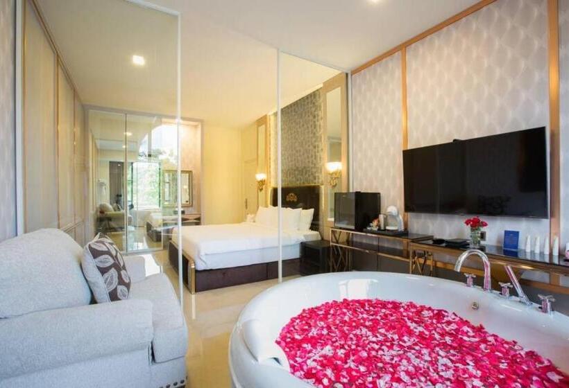 סוויטה עם ג'קוזי, Jupiter Trevi Resort And Spa