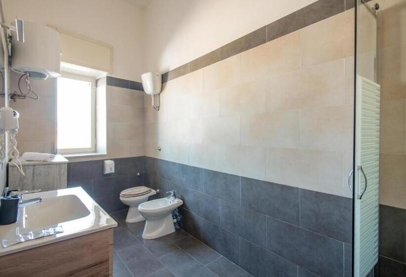 Номер Deluxe Вид на Море, Naro Suites And Rooms