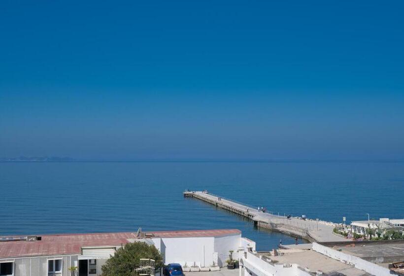 Стандартный Номер Кровать Кинг, Naro Suites And Rooms