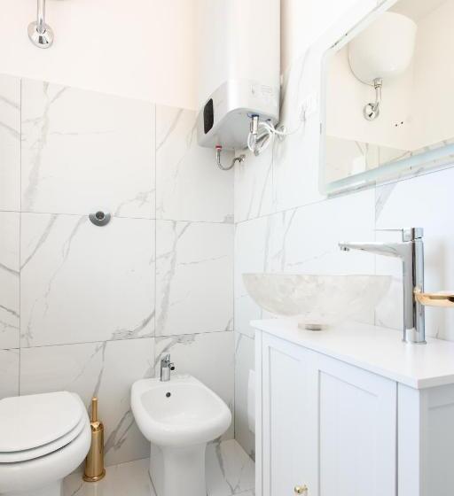 Стандартный Номер Кровать Кинг, Naro Suites And Rooms