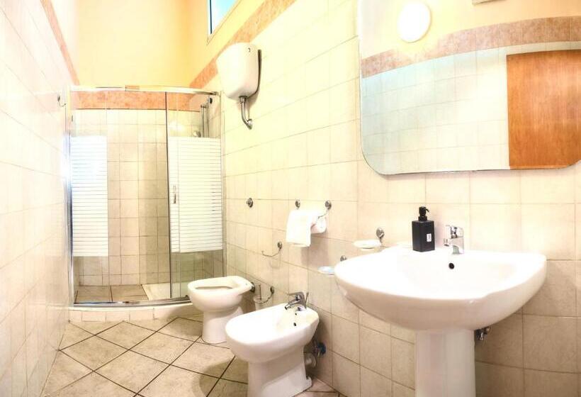 Семейный Полулюкс, Naro Suites And Rooms