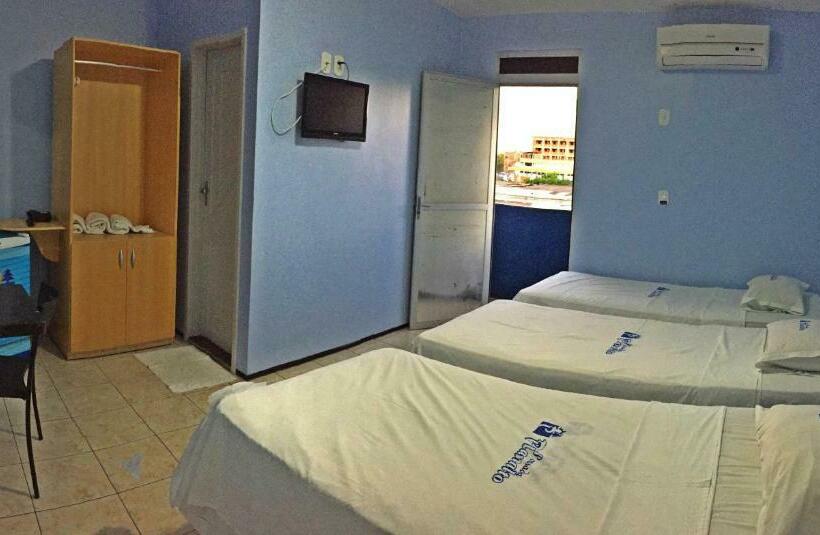 غرفة قياسية ثلاثية مزودة بشرفة, Pousada Planalto