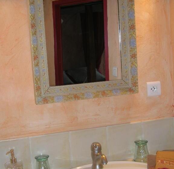 غرفة قياسية, Domaine De Peyre Brune