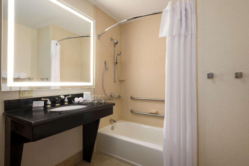 Люкс Повышенной Комфортности, Americinn By Wyndham Garden City