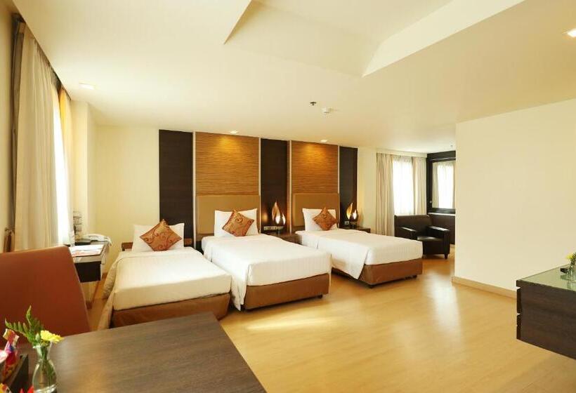 سوییت اجرایی, Aspen Suites Hotel Sukhumvit 2