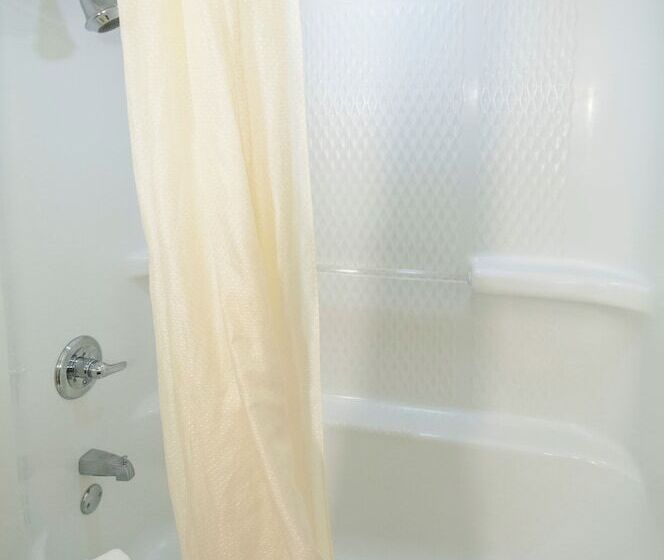 סוויטה, Best Western Plus Blue Angel Inn