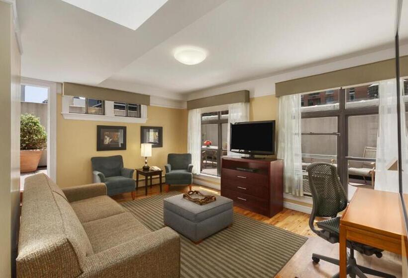 شقة دور أخير غرفة نوم واحدة, Best Western Plus Hospitality House Suites